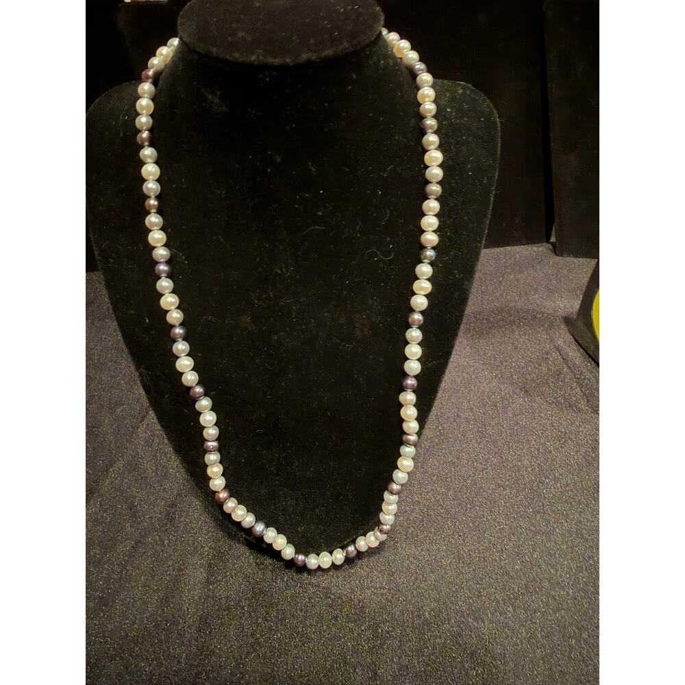 Sterling 925 tricolor freshwater pearl 23.5” necklace estate jewelry piece
